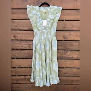 NWT Elan Sleeveless MIDI dress tie dye sage green color, sz Small